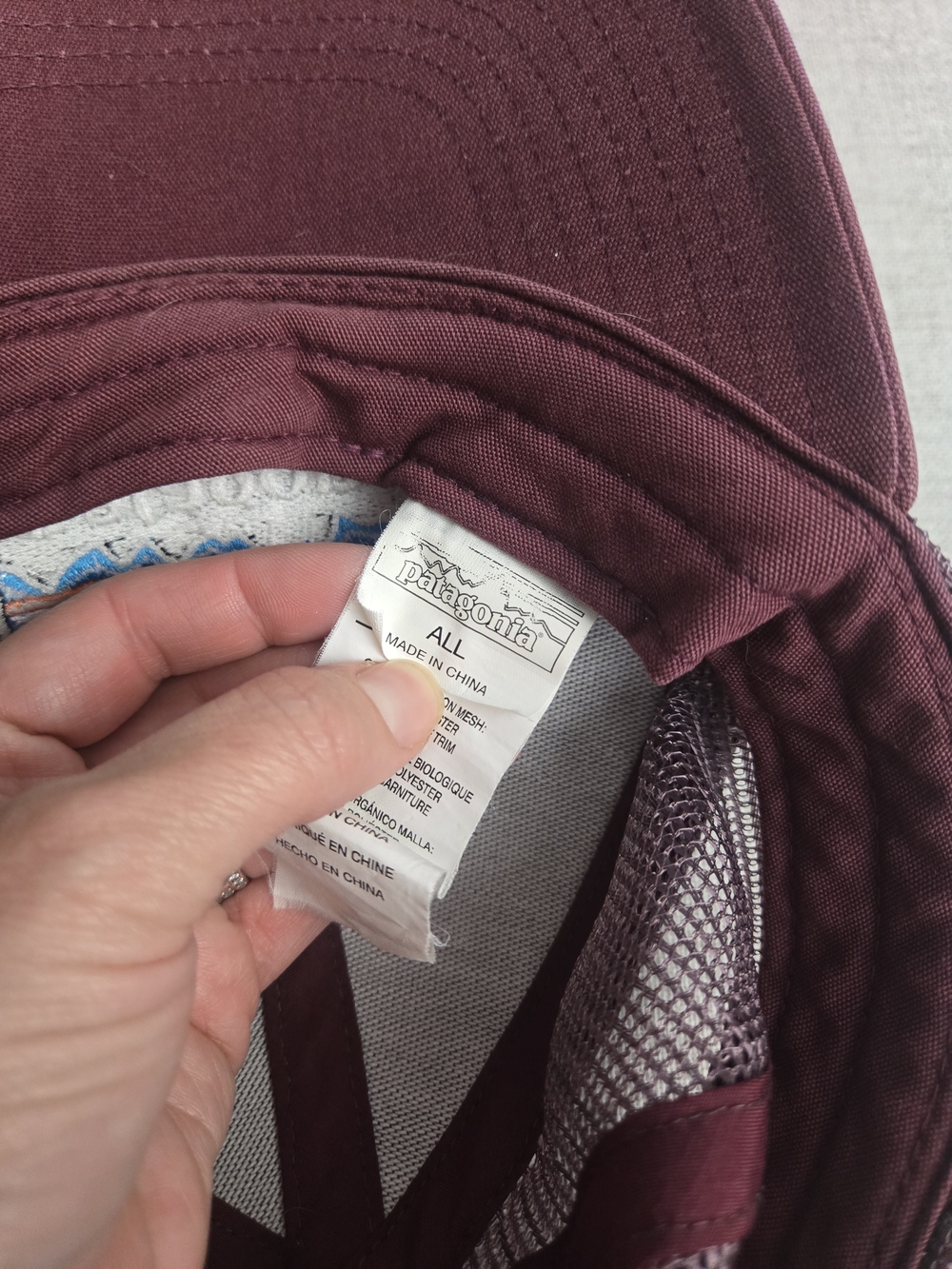 Patagonia P-6 Logo LoPro Trucker Hat Maroon Burgundy - Picture 6 of 7